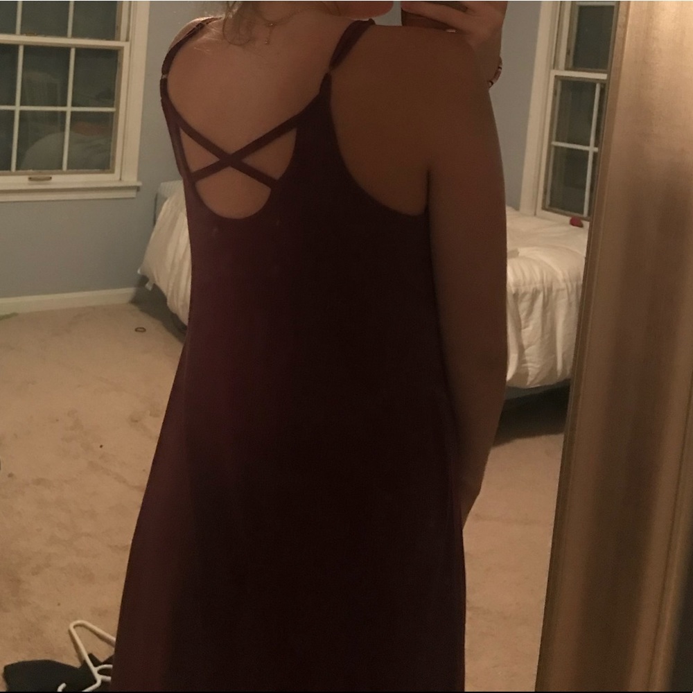 Dress - Picture 3 of 4